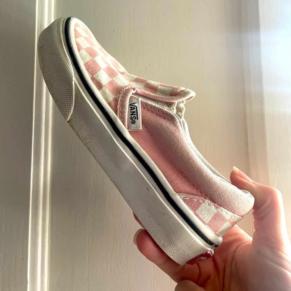 Kids pink checkered vans